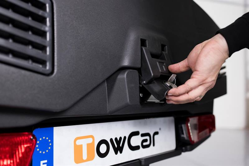 Towbox EVO grigio classico - box portabagagli da montare sul gancio di traino