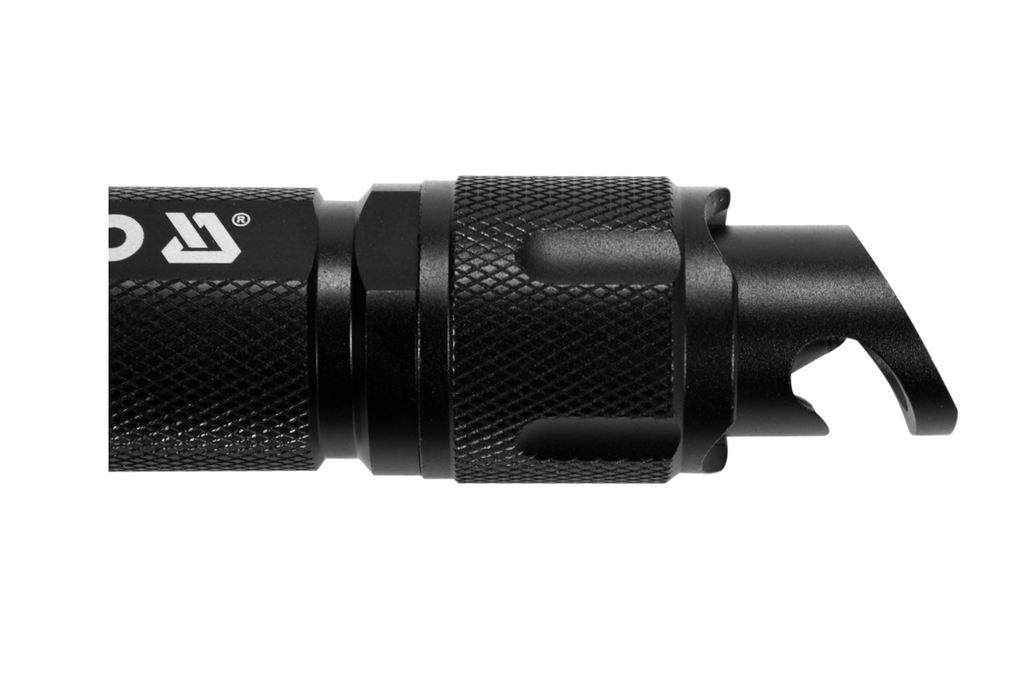 Torcia multifunzione a LED YATO YT-08559 da 900 lm, power bank, apribottiglie, martello di emergenza