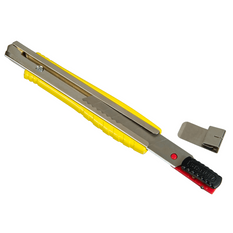 Coltello a lama spezzabile STANLEY FatMax da 18 mm