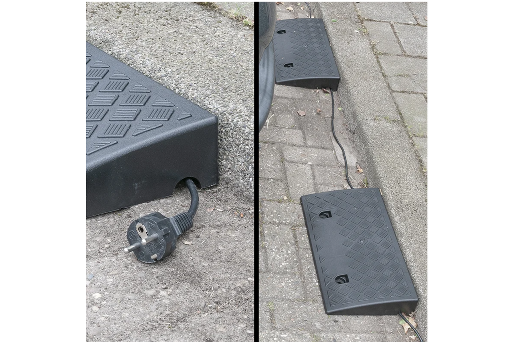 Set di due rampe di accesso carrabili ProPlus 361570, rampe in gomma da 7 cm, portata 3000 kg.