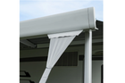 Set di due cinghie antivento ProPlus 361729 fissate a una guida per tendalino da 2x4,8 m.