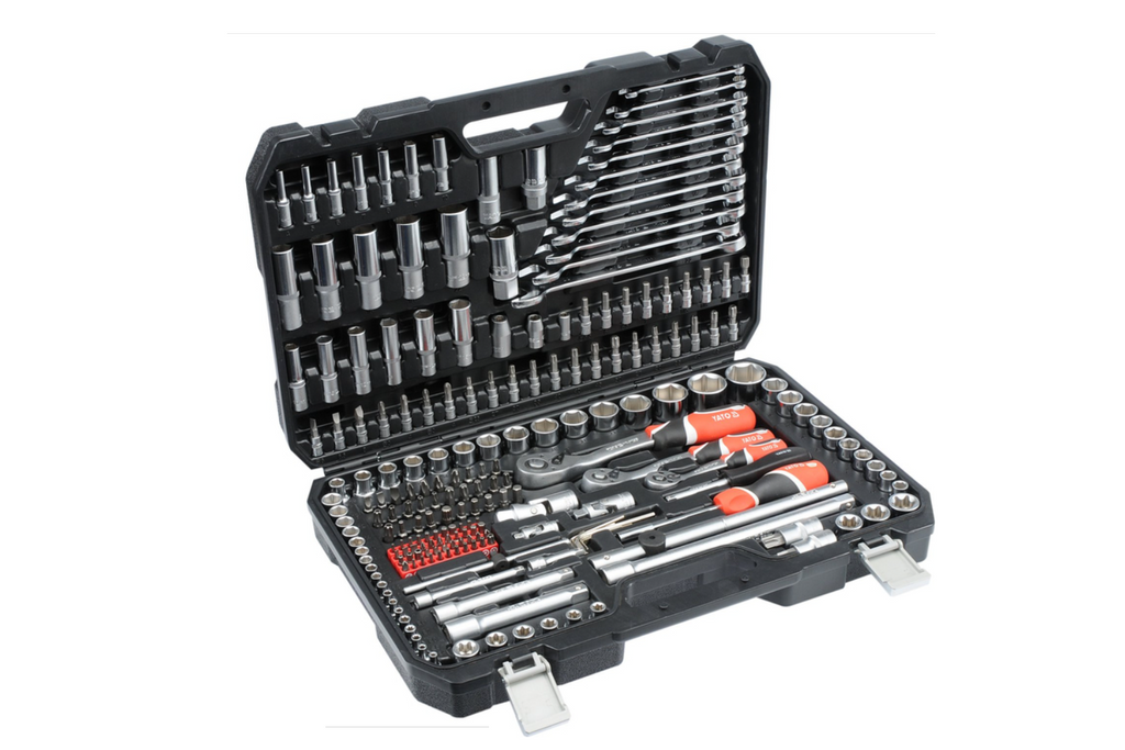 Set di utensili YATO YT-38841 da 1/2'', 3/8" e 1/4", 216 pezzi.