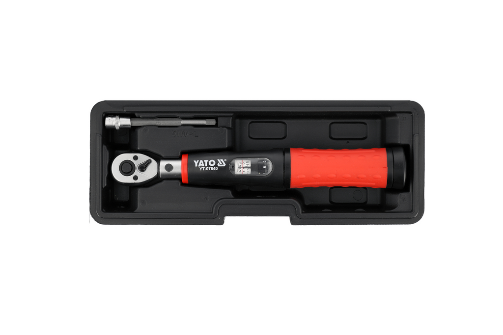 Set di chiavi dinamometriche YATO da 1/4" 5–25 Nm, 11 pezzi