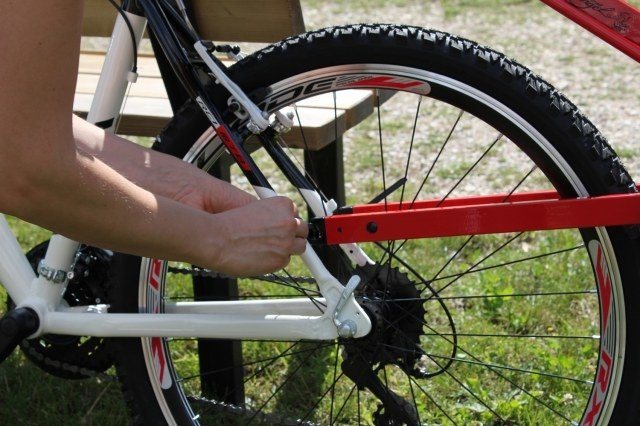 Trail Angel - barra di traino per bicicletta da bambino - rossa