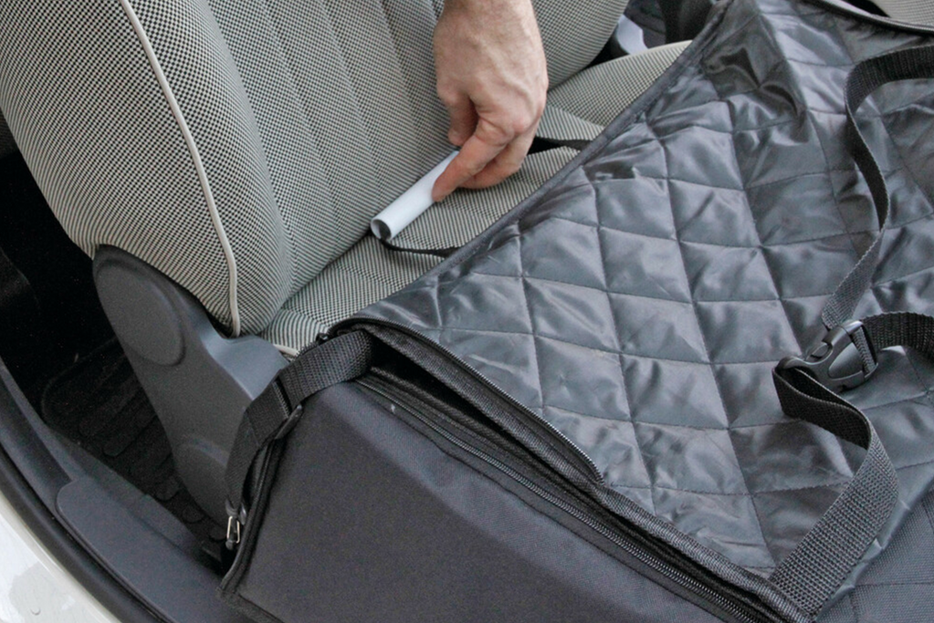 Trasportino per cani LAMP, protezione per sedile auto 40x40 cm